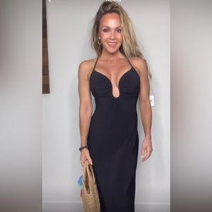 COPY - Express Black Maxi - like new - worn 1x - adjustable strap, wire top det…